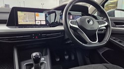2021 (71) VOLKSWAGEN GOLF 2.0 TDI Life 5dr DSG 5955202