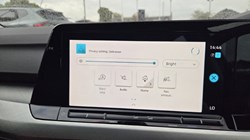 2021 (71) VOLKSWAGEN GOLF 2.0 TDI Life 5dr DSG 5955220