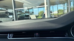 2022 (22) LAND ROVER RANGE ROVER EVOQUE 2.0 D200 R-Dynamic S 5dr Auto 4609125