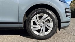 2022 (22) LAND ROVER RANGE ROVER EVOQUE 2.0 D200 R-Dynamic S 5dr Auto 4609097