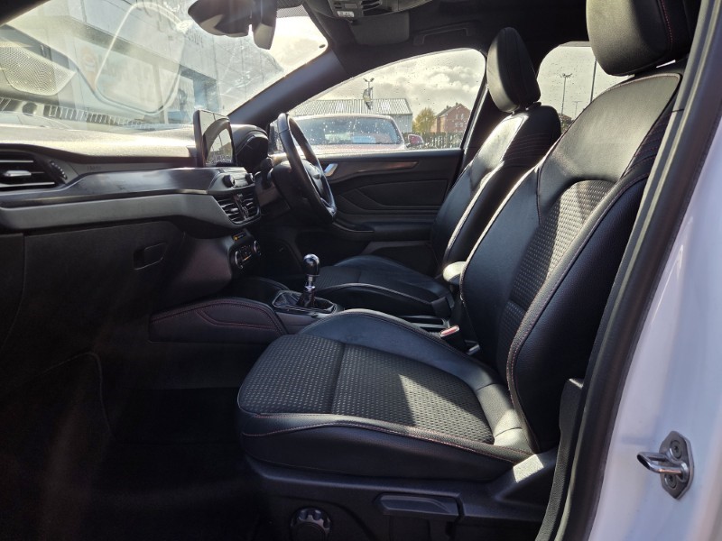 2019 (69) FORD FOCUS 1.0 EcoBoost 125 ST-Line X 5dr 5980431