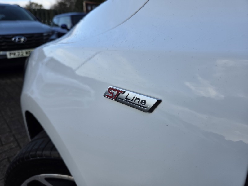 2019 (69) FORD FOCUS 1.0 EcoBoost 125 ST-Line X 5dr 5980414