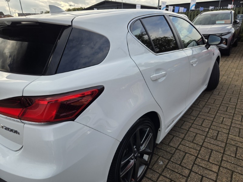 2019 (19) LEXUS CT 200h 1.8 F-Sport 5dr CVT 5964823