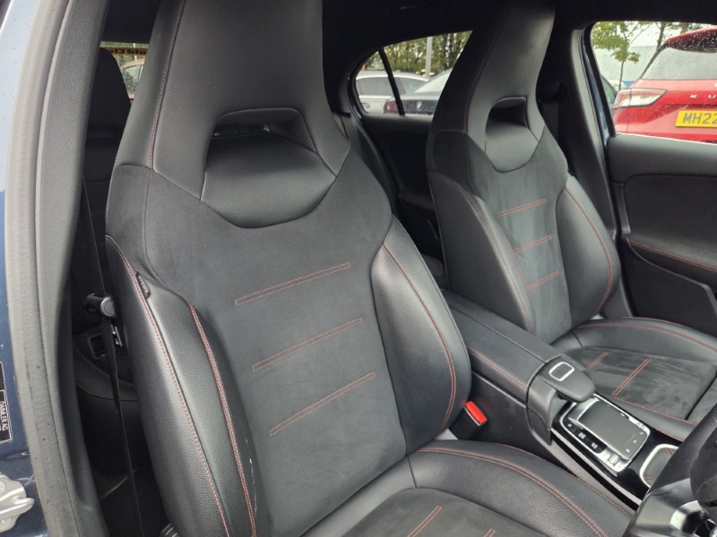 2019 (69) MERCEDES-BENZ A CLASS A180 AMG Line Executive 5dr 5960061