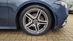 2019 (69) MERCEDES-BENZ A CLASS A180 AMG Line Executive 5dr 5960036