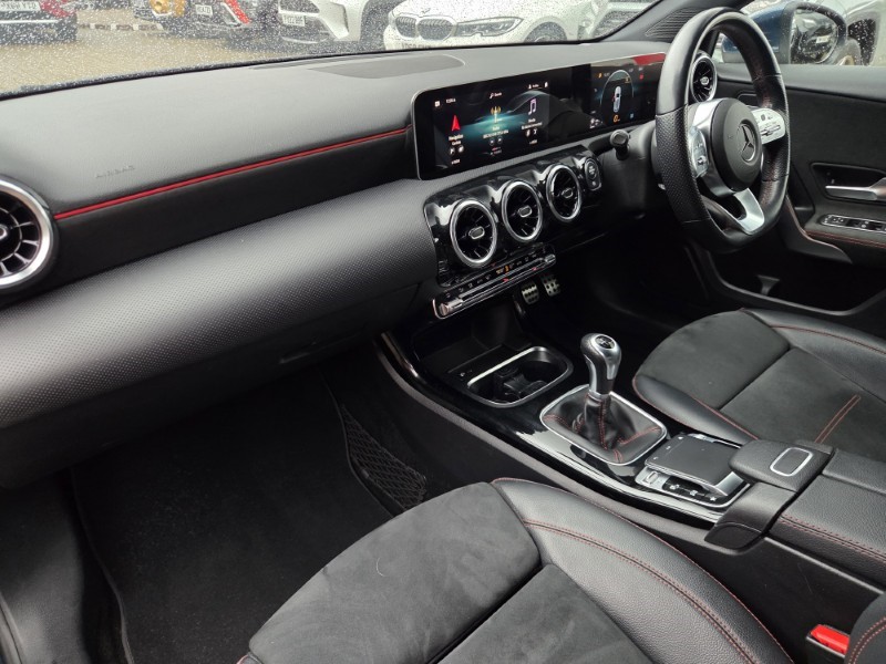 2019 (69) MERCEDES-BENZ A CLASS A180 AMG Line Executive 5dr 5960059