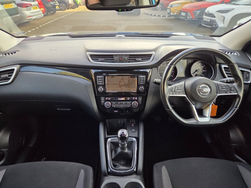 2021 (70) NISSAN QASHQAI 1.3 DiG-T Acenta Premium 5dr 5963004