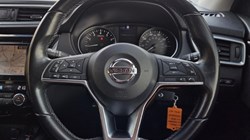 2021 (70) NISSAN QASHQAI 1.3 DiG-T Acenta Premium 5dr 5963016