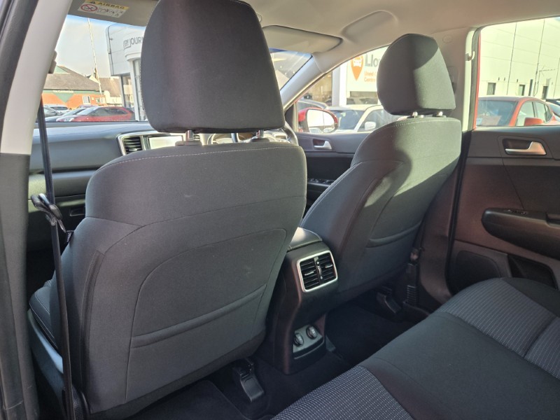 2020 (20) KIA SPORTAGE 1.6 GDi ISG 2 5dr 5981637