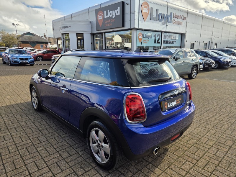 2019 (19) MINI HATCHBACK 1.5 Cooper Classic II 3dr Auto 5970086