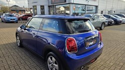 2019 (19) MINI HATCHBACK 1.5 Cooper Classic II 3dr Auto 5970086