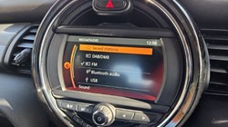2019 (19) MINI HATCHBACK 1.5 Cooper Classic II 3dr Auto 5970109