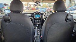 2019 (19) MINI HATCHBACK 1.5 Cooper Classic II 3dr Auto 5970091