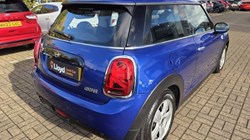 2019 (19) MINI HATCHBACK 1.5 Cooper Classic II 3dr Auto 5970088