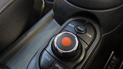 2019 (19) MINI HATCHBACK 1.5 Cooper Classic II 3dr Auto 5970106