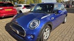 2019 (19) MINI HATCHBACK 1.5 Cooper Classic II 3dr Auto 5970078