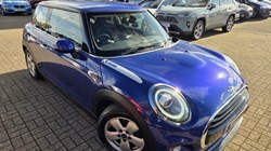 2019 (19) MINI HATCHBACK 1.5 Cooper Classic II 3dr Auto 5970079