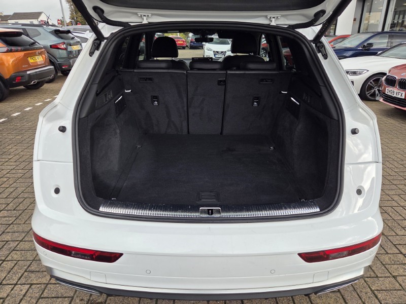 2022 (22) AUDI Q5 40 TDI Quattro S Line 5dr S Tronic 5980615