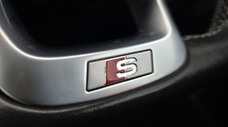 2022 (22) AUDI Q5 40 TDI Quattro S Line 5dr S Tronic 5980633
