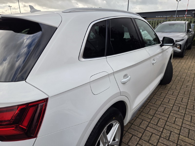 2022 (22) AUDI Q5 40 TDI Quattro S Line 5dr S Tronic 5980610