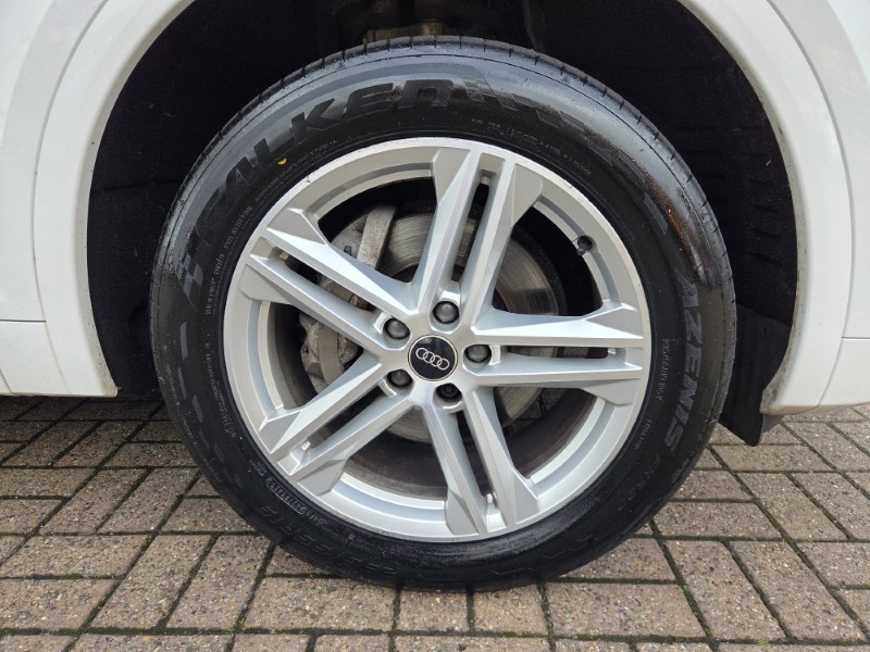 2022 (22) AUDI Q5 40 TDI Quattro S Line 5dr S Tronic 5980600