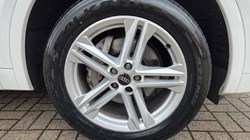 2022 (22) AUDI Q5 40 TDI Quattro S Line 5dr S Tronic 5980600