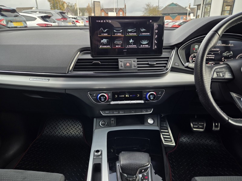 2022 (22) AUDI Q5 40 TDI Quattro S Line 5dr S Tronic 5980623