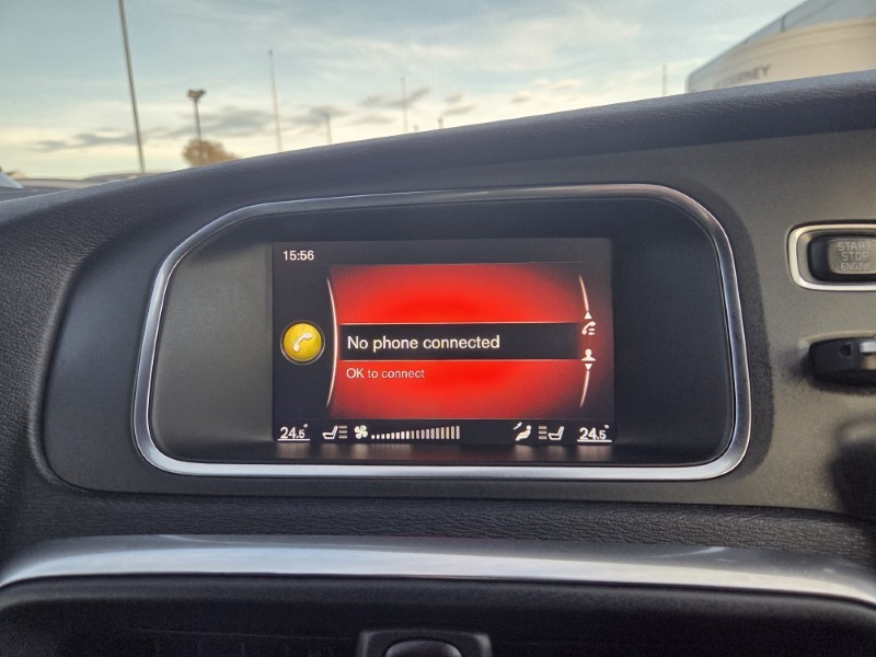 2019 (19) VOLVO V40 T3 [152] R DESIGN Edition 5dr Geartronic 5994918