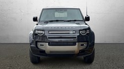  LAND ROVER COMMERCIAL DEFENDER 3.0 D300 Hard Top X-Dynamic HSE Auto 3120131