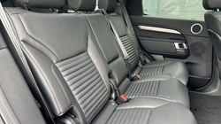  LAND ROVER DISCOVERY 3.0 D300 Dynamic SE 5dr Auto 3120110