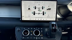 2024 (74) LAND ROVER DEFENDER 3.0 D350 X-Dynamic HSE 90 3dr Auto 3477844