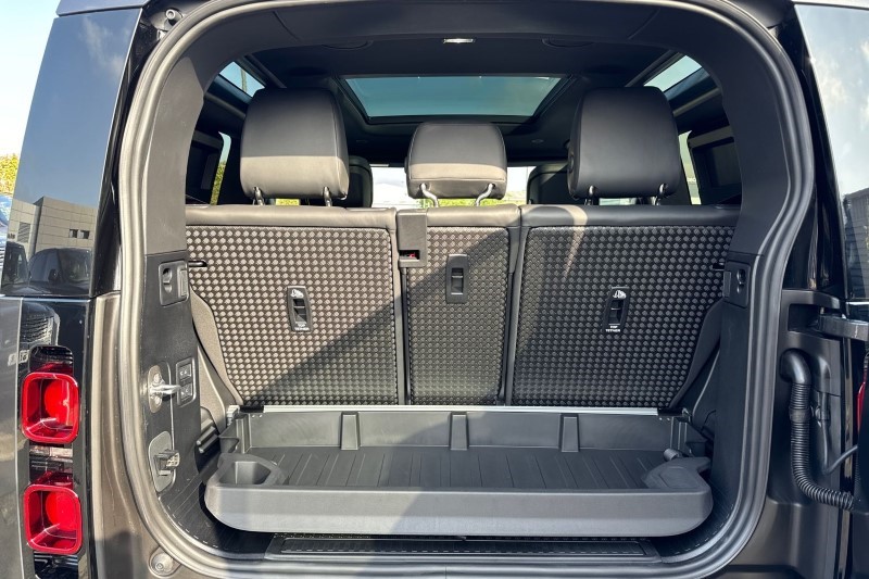 2024 (74) LAND ROVER DEFENDER 3.0 D350 X-Dynamic HSE 90 3dr Auto 3477852