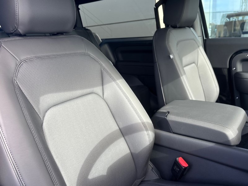  LAND ROVER DEFENDER 3.0 D350 X-Dynamic SE 90 3dr Auto 3553447