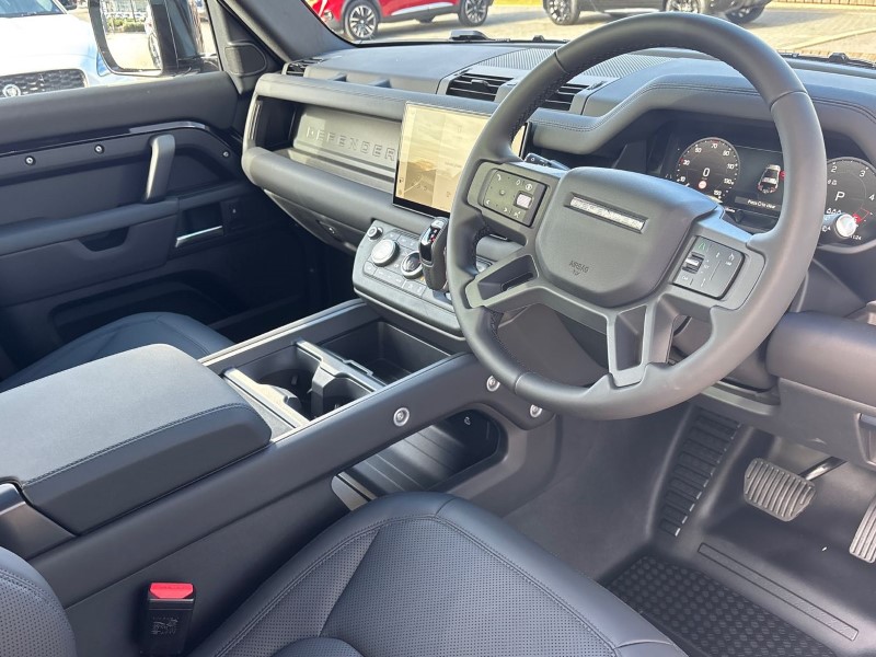  LAND ROVER DEFENDER 3.0 D350 X-Dynamic SE 90 3dr Auto 3553452