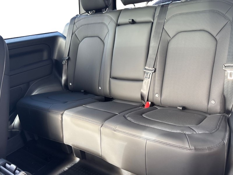  LAND ROVER DEFENDER 3.0 D350 X-Dynamic SE 90 3dr Auto 3553437