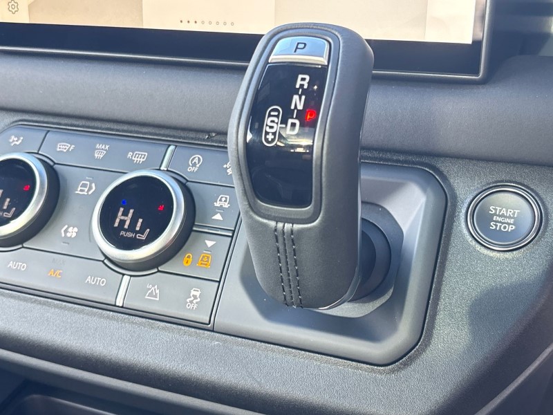  LAND ROVER DEFENDER 3.0 D350 X-Dynamic SE 90 3dr Auto 3553461