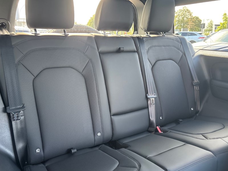  LAND ROVER DEFENDER 3.0 D350 X-Dynamic SE 90 3dr Auto 3553463