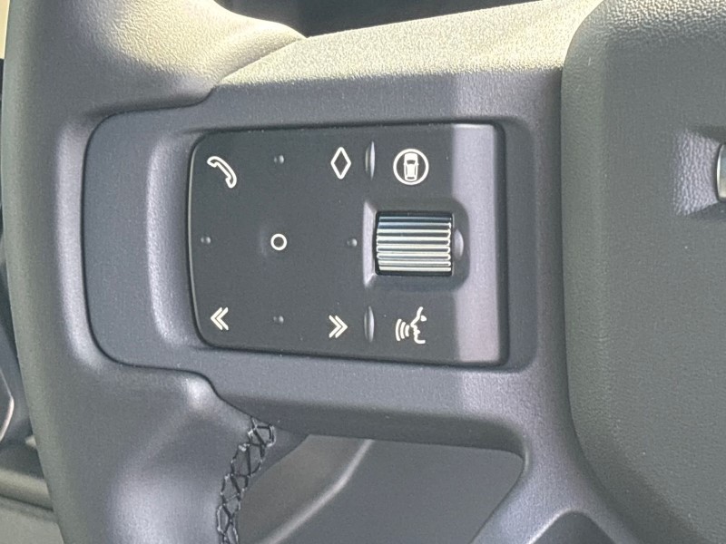  LAND ROVER DEFENDER 3.0 D350 X-Dynamic SE 90 3dr Auto 3553449