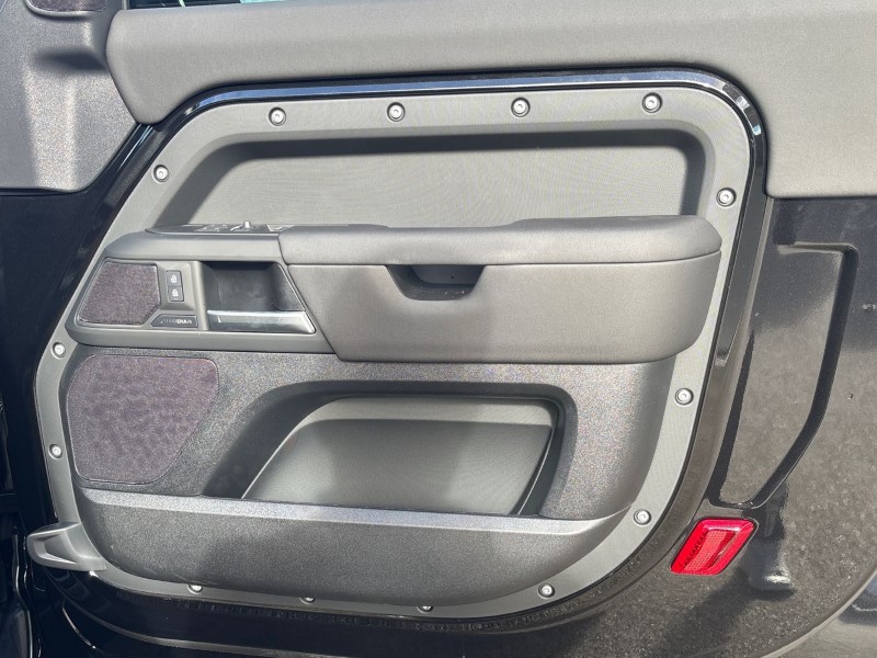  LAND ROVER DEFENDER 3.0 D350 X-Dynamic SE 90 3dr Auto 3553442