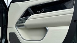 2024 (74) LAND ROVER RANGE ROVER 4.4 P530 V8 Autobiography LWB 4dr Auto 3267620