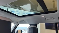 LAND ROVER DEFENDER 3.0 D350 X-Dynamic HSE 110 5dr Auto 3561579