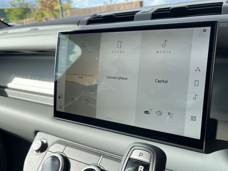  LAND ROVER DEFENDER 3.0 D350 X-Dynamic HSE 110 5dr Auto 3561592