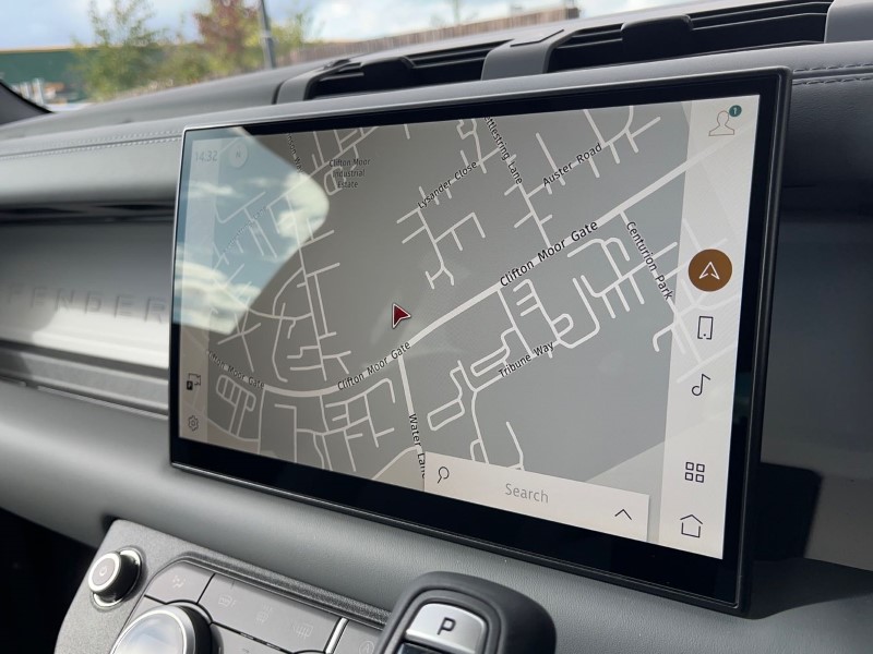  LAND ROVER DEFENDER 3.0 D350 X-Dynamic HSE 110 5dr Auto 3561593