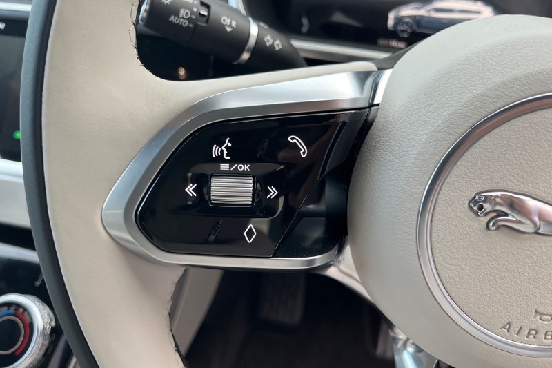 2024 (74) JAGUAR I-PACE 294kW EV400 R-Dynamic SE Black 90kWh 5dr Auto 3625357