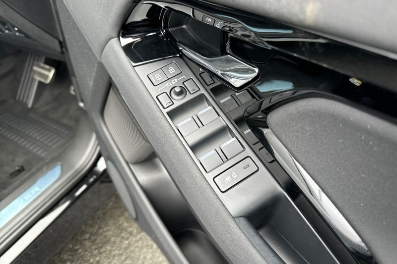 2024 (74) LAND ROVER RANGE ROVER EVOQUE 1.5 P270e Dynamic SE 5dr Auto 3474157