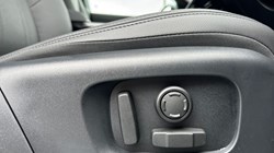 LAND ROVER RANGE ROVER EVOQUE 1.5 P270e Dynamic SE 5dr Auto 3474196