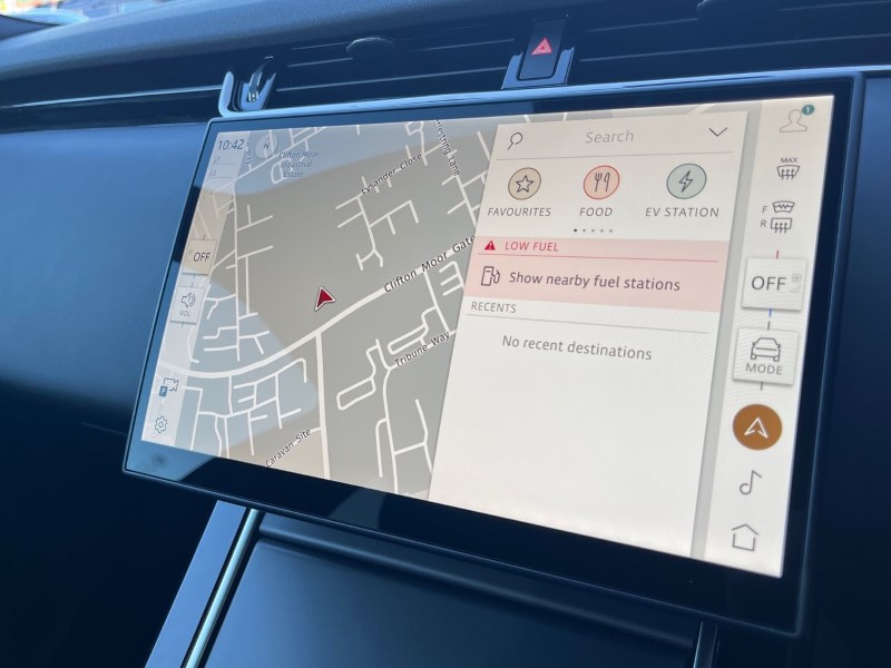 2024 (74) LAND ROVER RANGE ROVER EVOQUE 1.5 P270e Dynamic HSE 5dr Auto 3561551