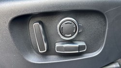 LAND ROVER RANGE ROVER EVOQUE 1.5 P270e Dynamic HSE 5dr Auto 3580647