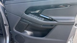 LAND ROVER RANGE ROVER EVOQUE 1.5 P270e Dynamic HSE 5dr Auto 3580644