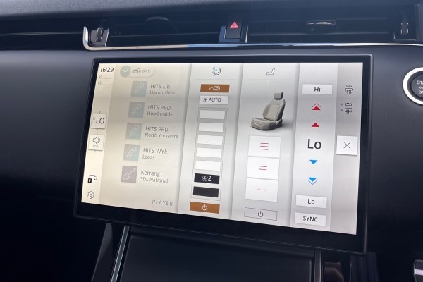  LAND ROVER RANGE ROVER EVOQUE 1.5 P270e Dynamic HSE 5dr Auto 3580659